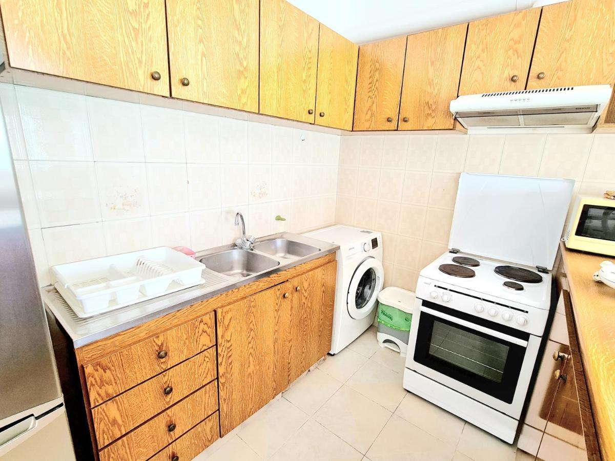 Dorothy's Seaview Apartment Haraki